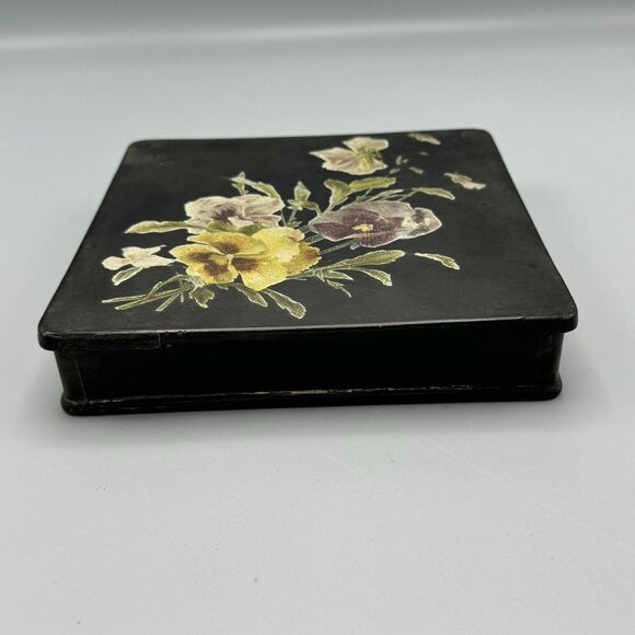 Antique Victorian Hand Painted Lacquered Papier Mache Square Box with Pansies - Picture 3 of 16